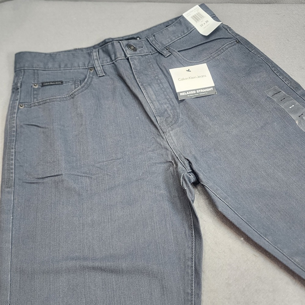 Calvin Klein Jeans Relaxed Straight Grey Denim 100% Cotton Mens 32x30 NWT
